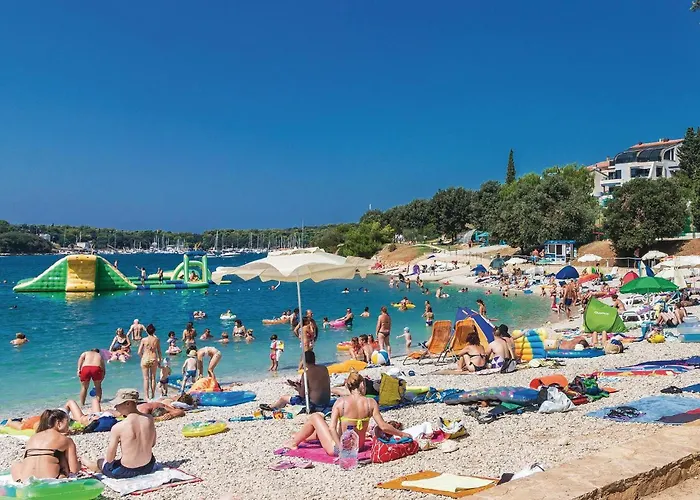 3 Bedroom In 아파트 *