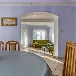 3 Bedroom In *