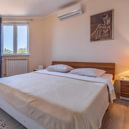 3 Bedroom In *